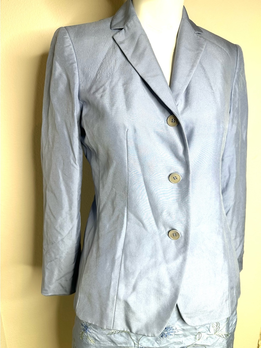 Women’s Silk 2 Piece Skirt Suit Blue Embroidered Blazer Petite 2 / XS - Picture 3 of 10